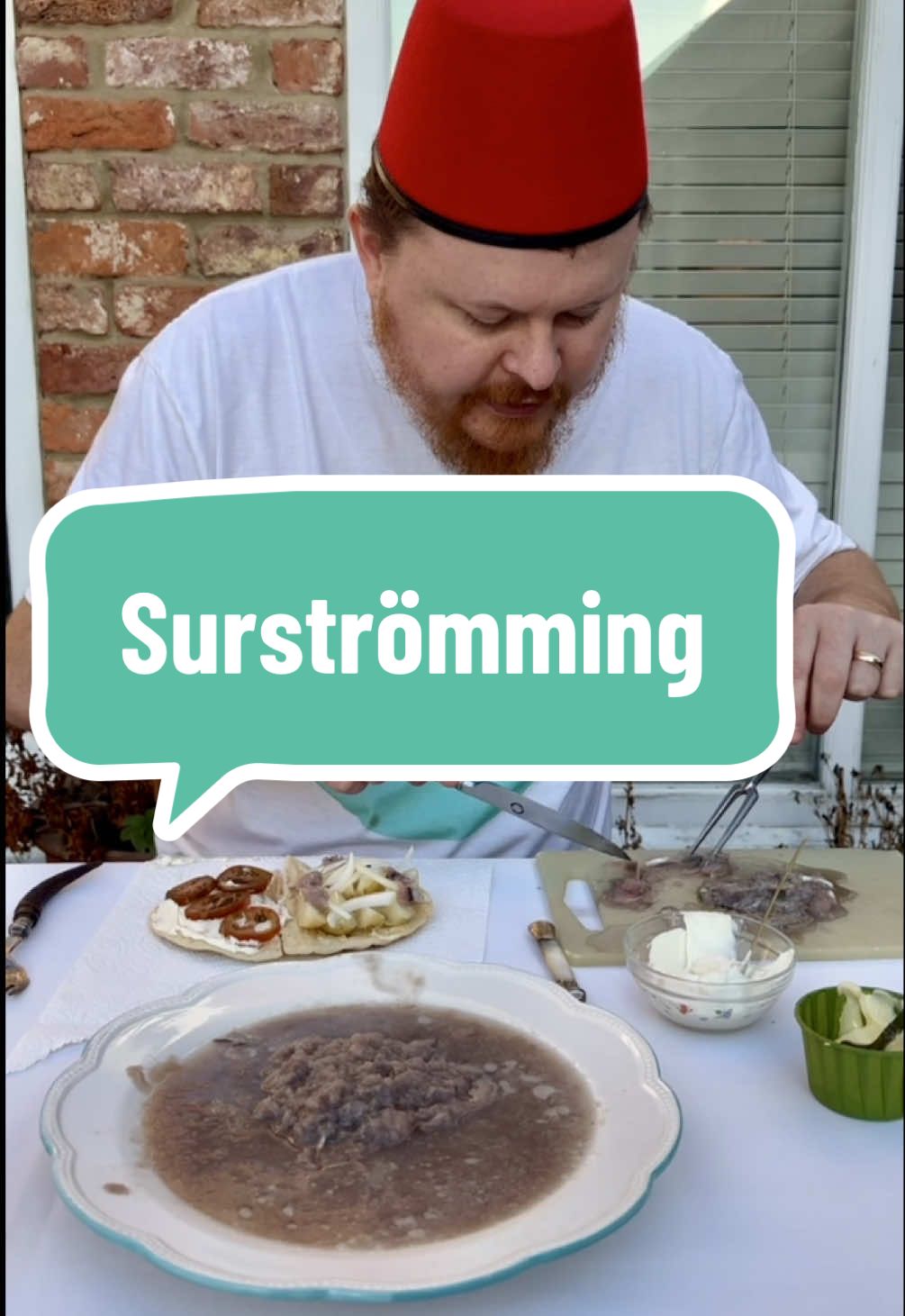 Surströmming attempt 4. Great Success! #tinnedfish #tinnedfishreviews #surströmming #surstrommingchallenge 