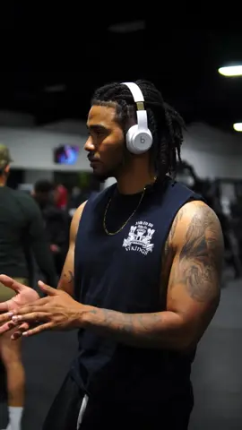 @Justin Rivera #sandiego #gym #fyp #twins #trending 