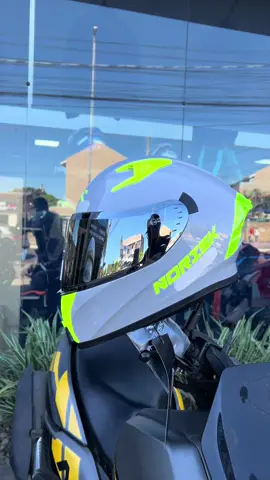 Norisk Flow Nardo Gray Novidade da Norisk E não tem efeito no vídeo, o spoiler é assim mesmo (e já vem juntooooo, é a viseira cromada tmbm) 😍😍😍 Nós chama no whats (51)99782-4826 #fyp #capacete #norisk #fyppppppppppppppppppppppp #viral 