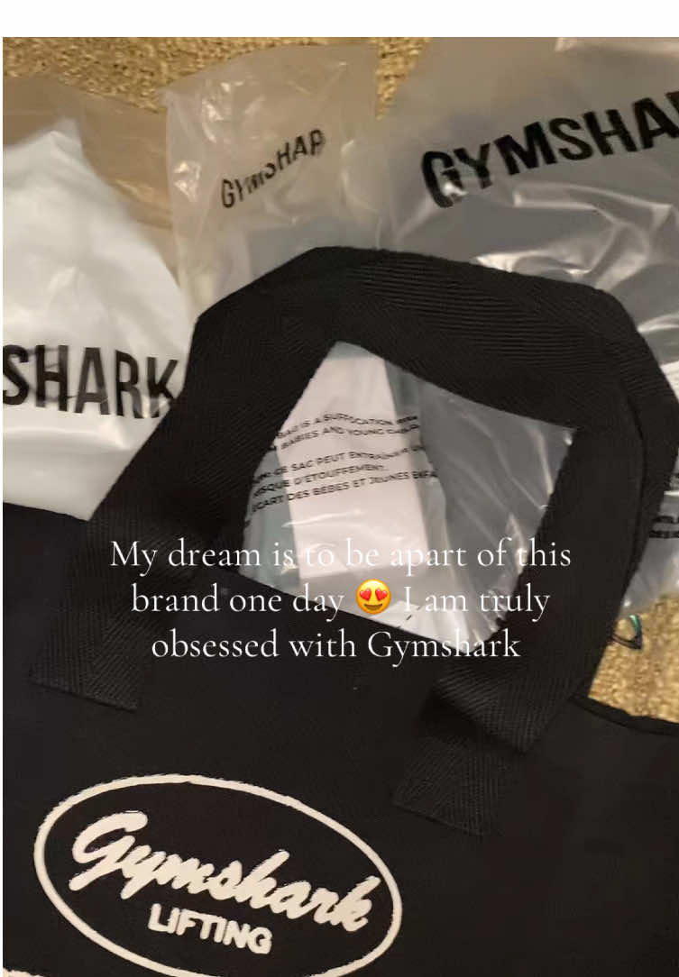 50% of sale still going on today. Grab before it’s too late #futuregymsharkathlete #fyp #gymshark #gymsharkwomen follow my fitness page @K E S H I A 💕  