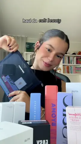 haul cult beauty , veio tarde mas veio  #hauls #fyp #foryou #cultbeauty #girltok @Saie @anua_global @Summer Fridays @Charlotte Tilbury @Huda Beauty @byoma @The Ordinary 