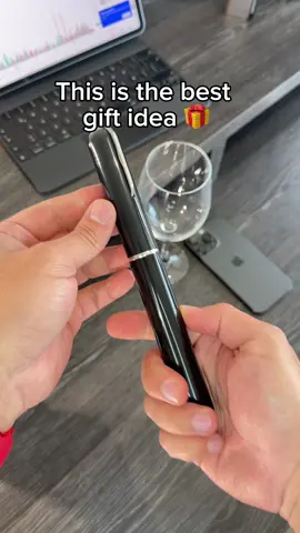 Looking for the perfect gift for a wine lover? Meet Popsio the sleek, easy-to-use wine opener that makes uncorking bottles effortless! No more broken corks or hassle. Compact, stylish, and with a built-in foil cutter, it's perfect for any occasion. Give the gift of effortless wine moments with PopSip! #wine #wineopen #winetimе #giftideas #winetiktok🍷 