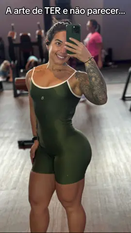 Nós mulheres com #lipedema e muita massa muscular também 😂