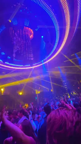 Omnia chandelier drop 🪩#omnialasvegas #omnianightclub #lasvegas #caeserspalace #fyp 