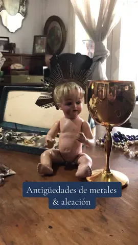 Mis amores ! ❤️ hoy comparto un poquito de historia con ustedes. Que tengan una hermosa tarde #vintage#abulitalita1#historia#aleacion