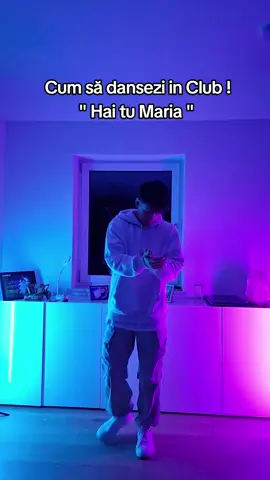 @ursaru • ursarinho 🇧🇷    How to dance in Club! If you like it , show me some love in the comments. #dance #fyp #freestyle 