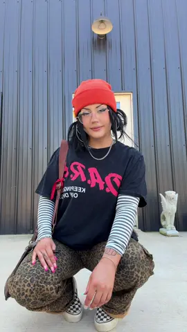 If u saw the other video no u didn’t LMAO #OOTD 