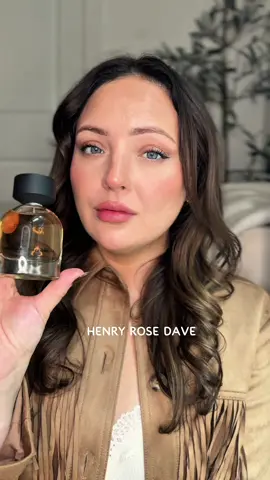 Dave by @Henry Rose is the perfect chic cool girl vanilla that is perfect for fall 🍦🍂 #vanillaperfume #perfumetok#perfumereview #fragrancetiktok#vanillagirl@SEPHORA 