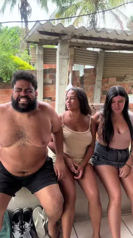 Essa dor nas costas está d+++ 🤣🤣🤣🤣 . . . . . . #comedia #humor #funny #meme 