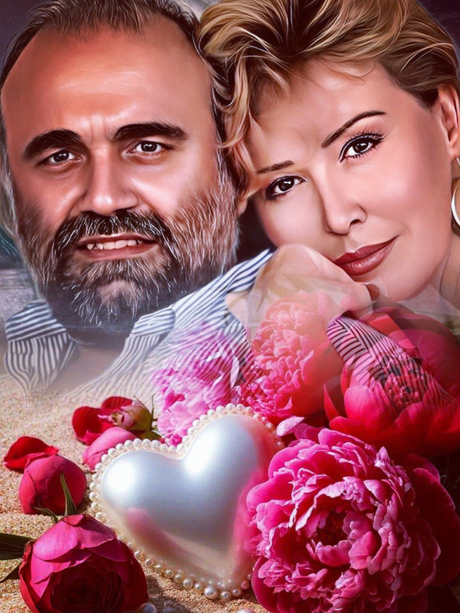 #demisroussosforever 