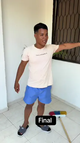 Que le pasó a tu mano charro 🤣🤣#viral #viralvideo #broma 