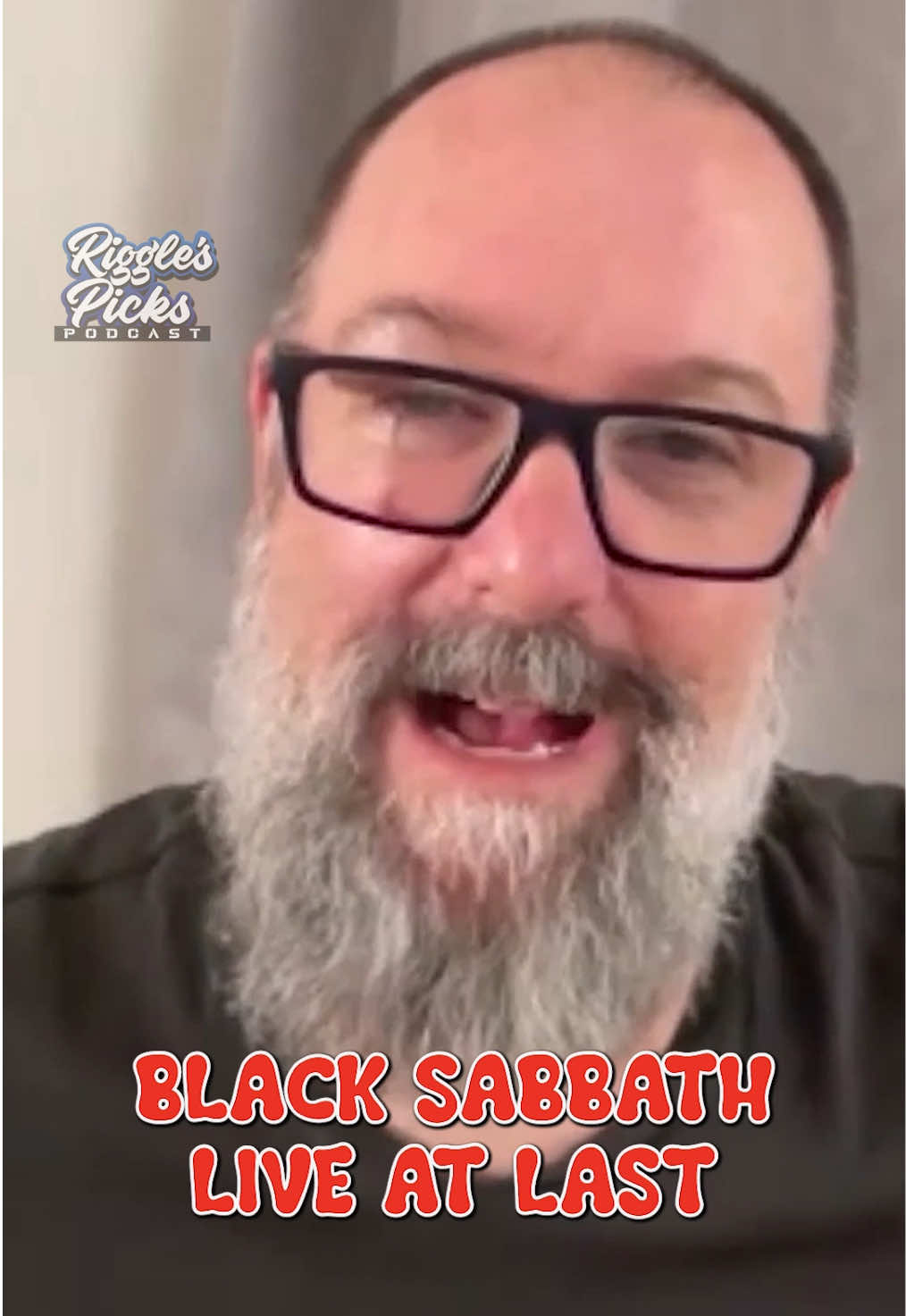 This is how rock guitarists are made. We loved having guitar god, Youtuber and friend @Rob Chapman pop by the show! @Riggle’s Picks podcast  #rockstar #chapmanguitars #blacksabbath #guitarist 