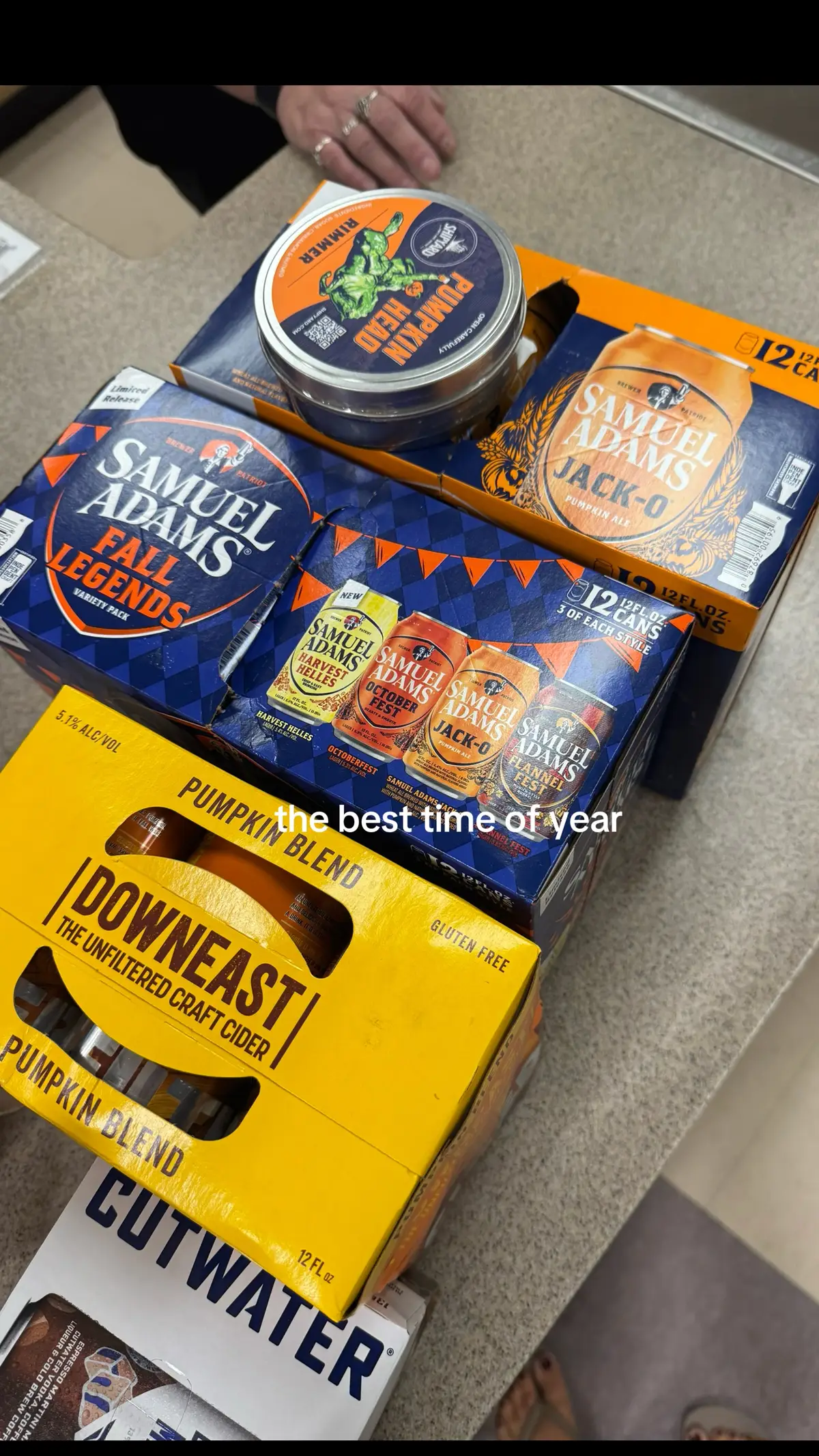 Meanwhile I'm paying $16 a beer at @The Big E when I can also just make some at home! 👀 #pumpkinseason #pumpkinbeer #cinnamonsugar @downeast cider @samadams