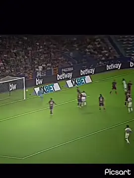 #الشعب_الصيني_ماله_حل😂😂 #ريال_مدريد_عشق_لا_ينتهي هدف فيني 