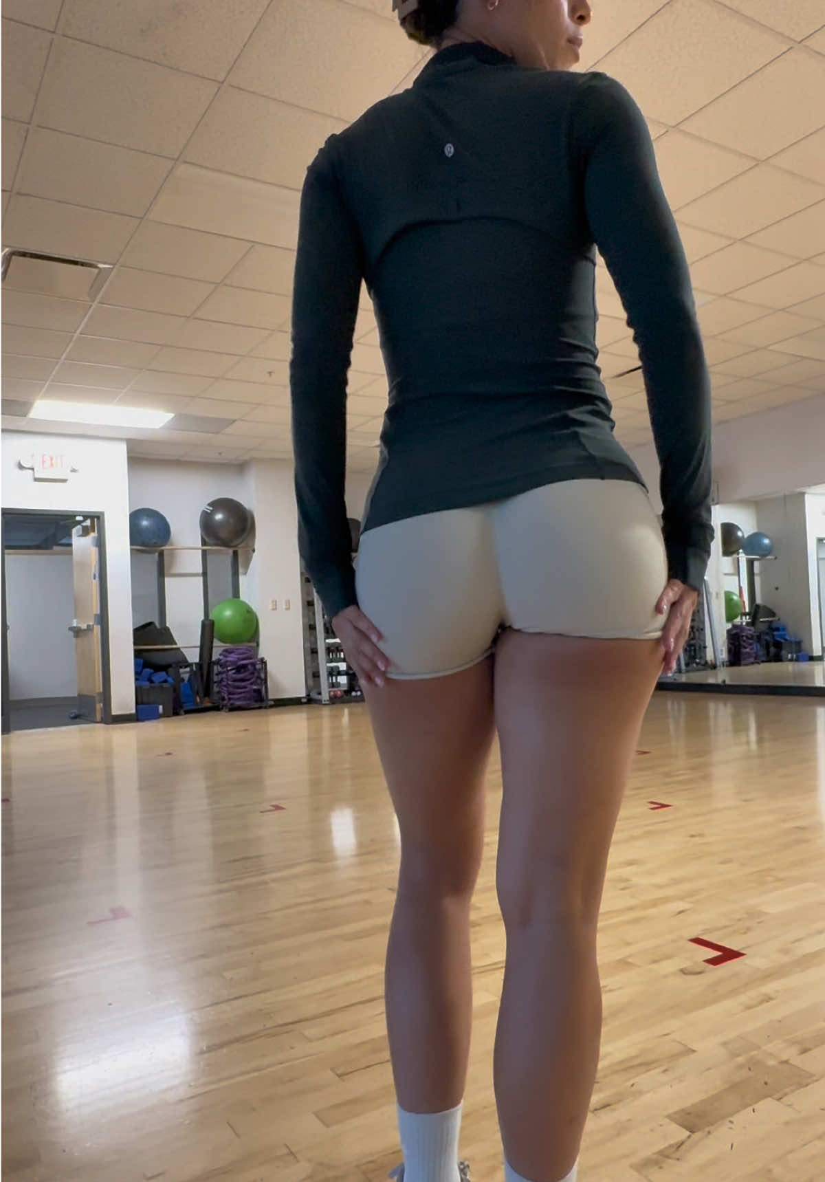 glute day for the busy/shy girls!!  #CapCut #glutesworkout #GymTok #gymgirls #gymgirlies 