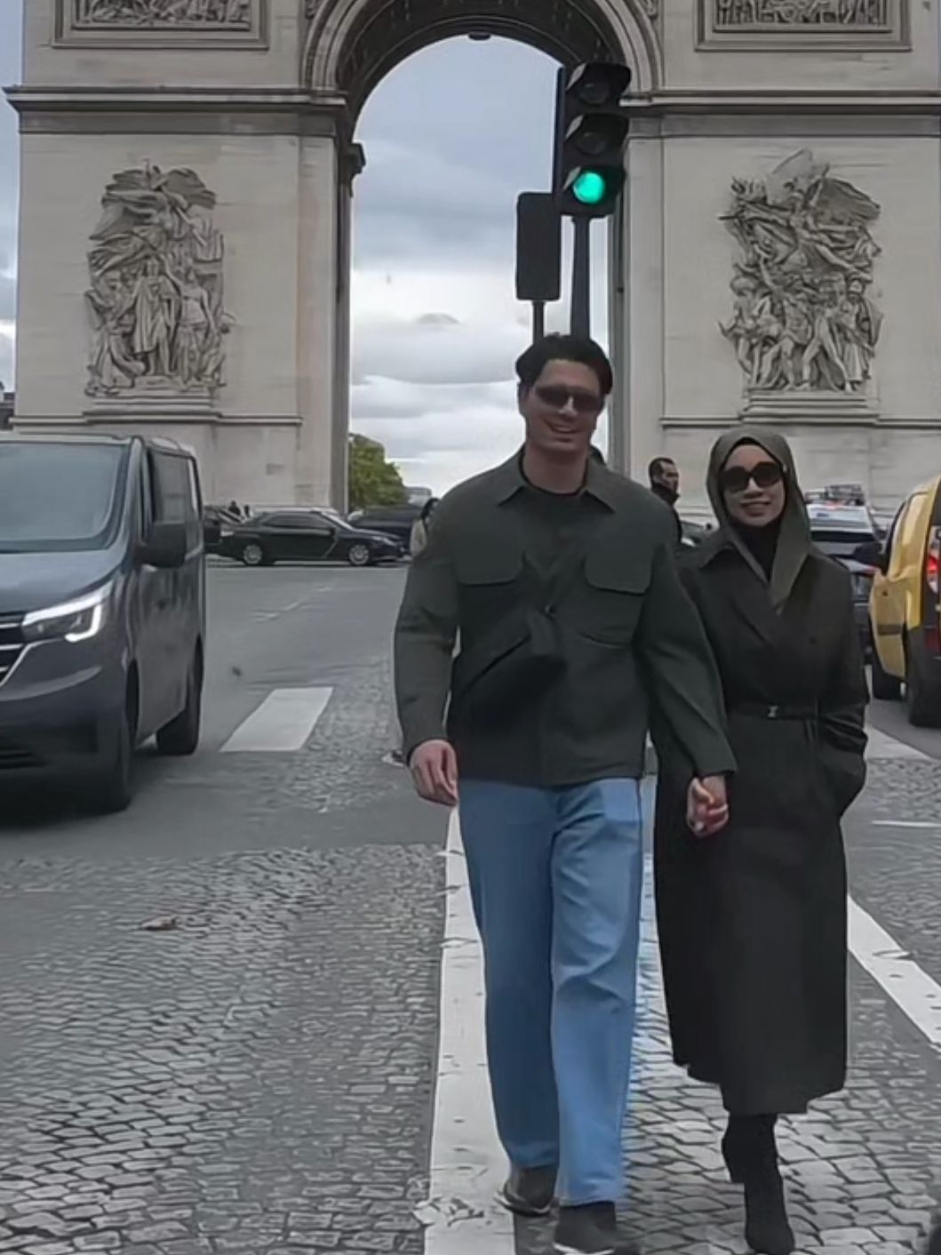 Fatta & Amira in Paris 🇫🇷 #fattahamin #amiraothman #fattmira 