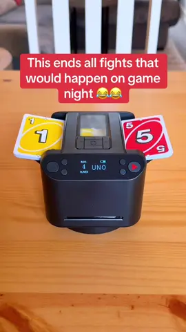 Automatic Card Shuffler and Dealer 🃏🛒 #gadget #tiktokmademebuyit #cardshufflermachine #cards #casino 