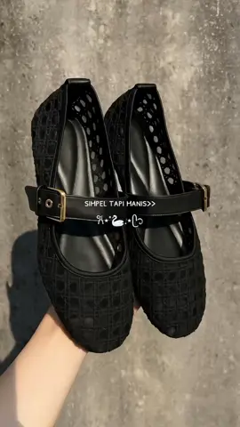 #flatshoesmurah #rekomendasiflatshoes #flatshoes #flatshoescantikk #flatshoeswanita 