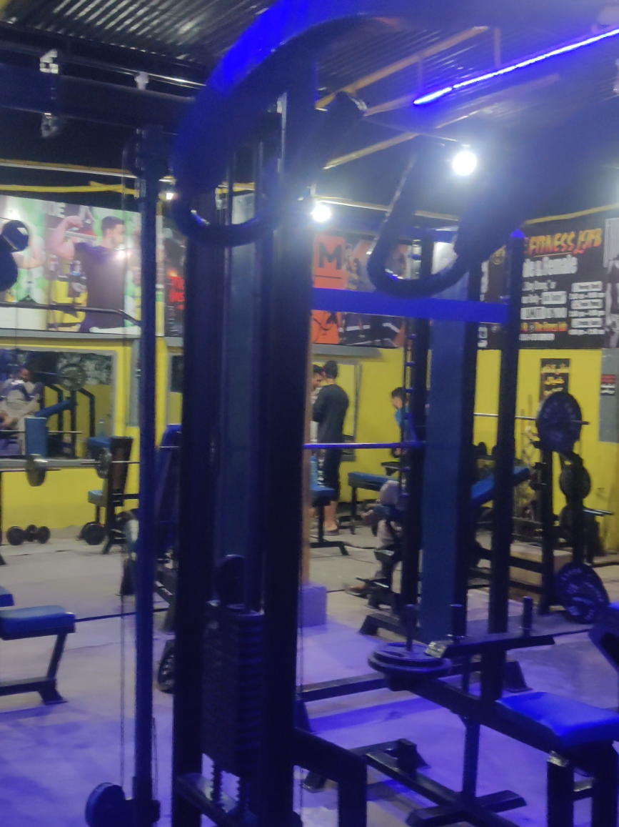 khud ko janwar jasa treat karna padta hai 😵😖😖♥️♥️♥️🫶🫶 #viralGYM #trending #unfrezzmyaccount #foryoupage ...               see more