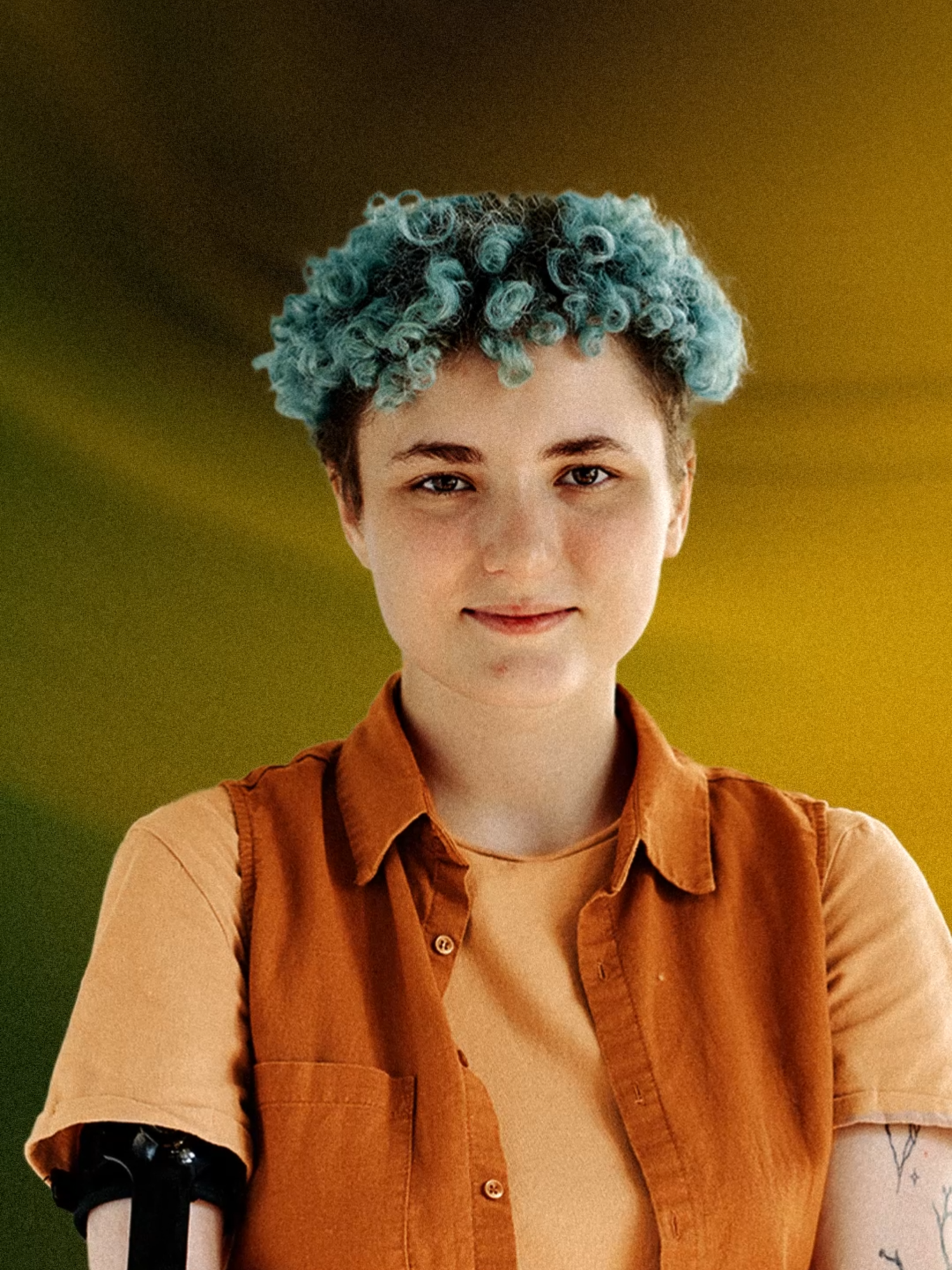 Está pronto para o primeiro passo para um futuro cheio de energia? O edital do Programa Petrobras Jovem Aprendiz 2025 já está disponível e as inscrições seguem abertas até 12 de outubro​. ​ São mais de 700 vagas para jovens de 14 a 21 anos iniciarem a carreira com formação prática ao lado de profissionais que movem a energiado Brasil. Além disso, há apossibilidade de realizar um curso técnico e sair com diploma na mão.​ O programa também conta com cotas inclusivas para Pessoas com Deficiência (PCD), jovens negros (pretos e pardos), egressos do trabalho infantil e adolescentes em situação de acolhimento institucional.​ ​ Confira o edital e inscreva-se no link da bio.​