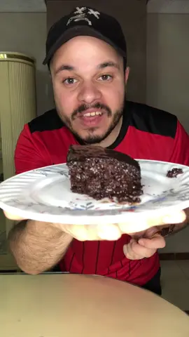 كيكه شوكولاته بدون مواعين 😂❤️ #fyp #explore #viral #foryou 