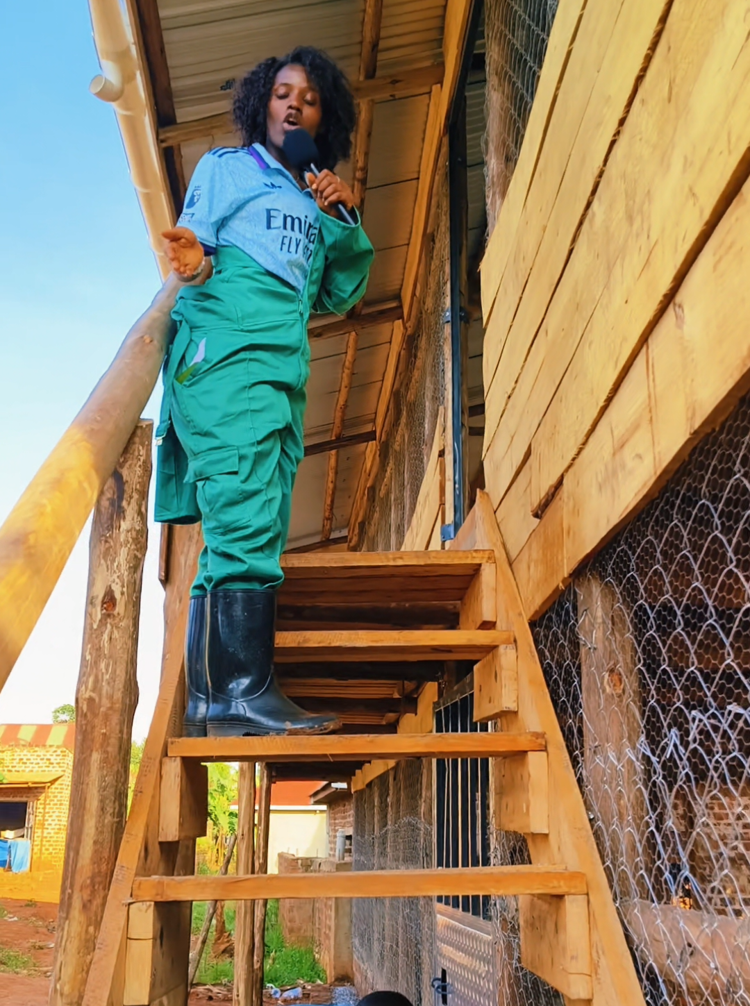 Poultry Structure for 2000 birds finished in Wakiso. Today we finalized construction of this structure and handed over to our client @Regina Local Agro Enterprise 