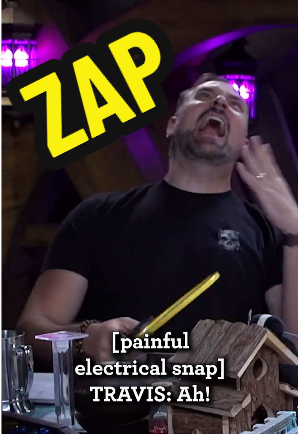 DON'T TRY THIS ONE AT HOME⚡ Chetney Pock O'Pea (@WillingBlam) takes a d6 of lightning damage in #CriticalRole Campaign 3, Episode 107 - 
