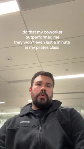 this is a joke so chill, but yes i will be going to pilates after 5pm. #corporatetok #pilates #miami #corporatelife #Fitness 