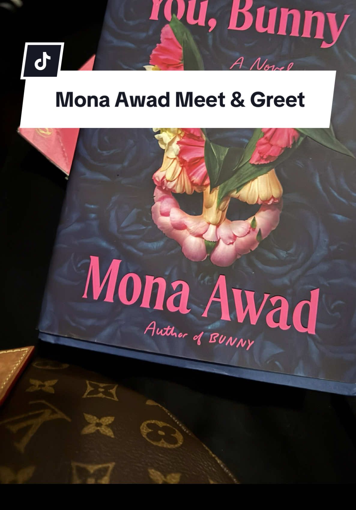 I had such a fun time at the Brattle seeing Mona Awad last night. I absolutely devoured Bunny, the older sister to this brand new novel. I cannot wait to see how the Bunnys retaliate! #monaawad #hibunny #booktokfyp #weloveyoubunny #thebrattlebookshop 