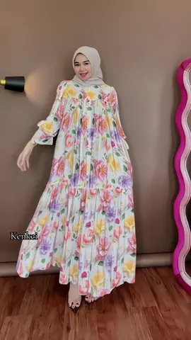 Motifnya cantik banget si 😍🤏🏻 #gamis #gamiscantik #gamiskekinian #ootdhijabsimple 