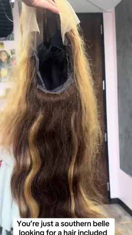 October bookings open 🍂  Afterpay available for all hair included appointments. (: text 832-356-3382 for more information ℹ️  Shampoo included in all hair included appointments.  📍 411 N Sam Houston Pkwy E 🗓️ September  bookings open  📲 Text (832)356-3382 for same day appts.  🔗 click the link in bio to book your next appt. #thebaddiesplayground #houstonhairstylists #collegestationhairstylist #staffordhairstylist #humblehairstylist #easttexashairstylist #missouricityhair #conroehairstylist #cypresshairstylist #pasadenahairstylist #pearlandhairstylist #beaumonthairstylist #portarthurhairstylist #leaguecityhairstylist #baytownhairstylist 