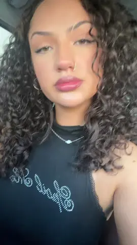 Hoping someone gets the hint 🤏