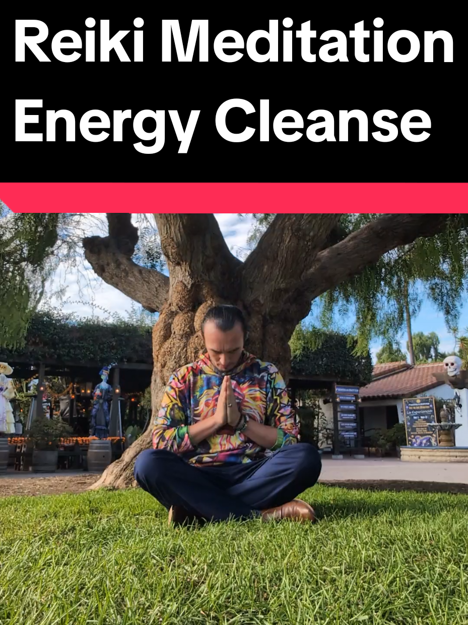 First Day of Fall2025  Reiki Meditation with Marco Sparkle ✨  Connecting with the Elements and clearing any thoughts or energies that no longer serve. Do you know what a traditional limpia is?  An Energetic Cleanse. who is interested in getting a limpia? 