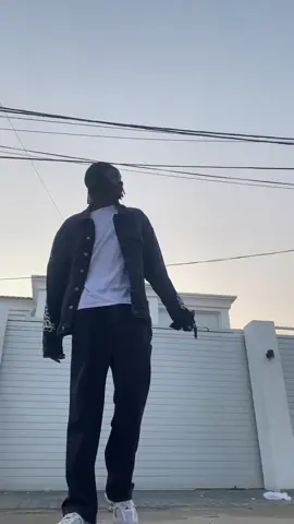 Ndombolo dos Betinhos 😭🔥🔥🔥 #angola🇦🇴portugal🇵🇹brasil🇧🇷 #viral #viralvideo #flypシ #foryoupage 
