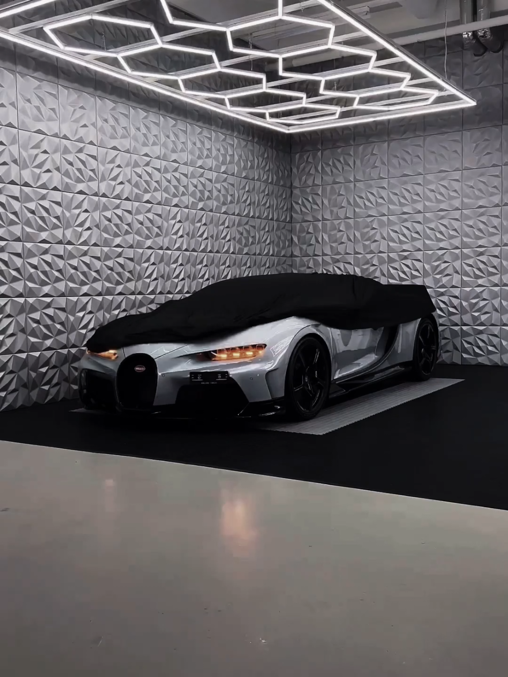 Clips in Bio - Shop Now! 💎😍 #luxurylifestyle #millionaire #success #luxury #USA 