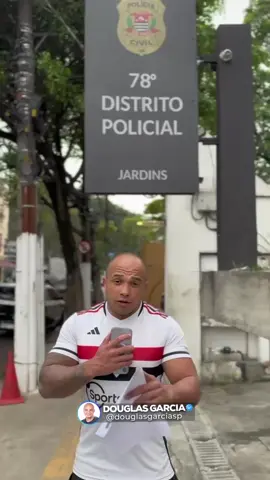 Já identifiquei alguns agressores e já tomei todas as providências para que respondam por lesão corporal Art. 129; injúria Art 140; Ameaça Art. 147 e preconceito de raça - Lei 7.716/89 - SEM ANISTIA PARA VOCÊS!