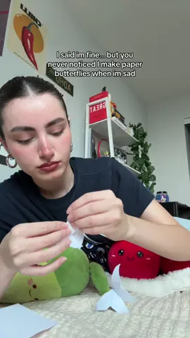 Happiness is a butterfly 🦋  . . . #foryou #relateble #songs #girlcode #sadvibes 