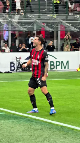 Pulisic 🔥⚽️ #acmilan #pulisic #christianpulisic #tiktokfootball #milanlecce