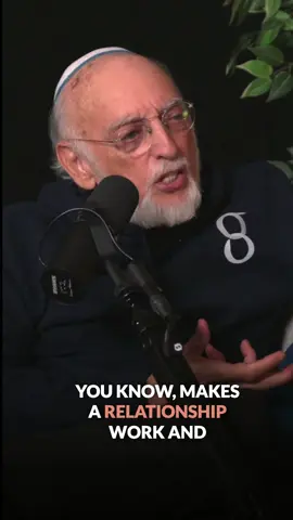 “Set boundaries” is common relationship advice, and yes, healthy boundaries matter. But when they become too rigid, they can create distance, leaving partners feeling like they’re living on separate islands. John & Julie Gottman suggest that while boundaries have their place, the real key is learning how to stay connected even through the hard moments. Maybe it’s not about choosing boundaries or connection, but knowing when one is helping and when it’s hurting. What do you think…can boundaries sometimes get in the way of closeness, especially when not properly applied? 👀 #Gottman #MarriageTips #ConnectionOverBoundaries #RelationshipAdvice #ControversialConversations