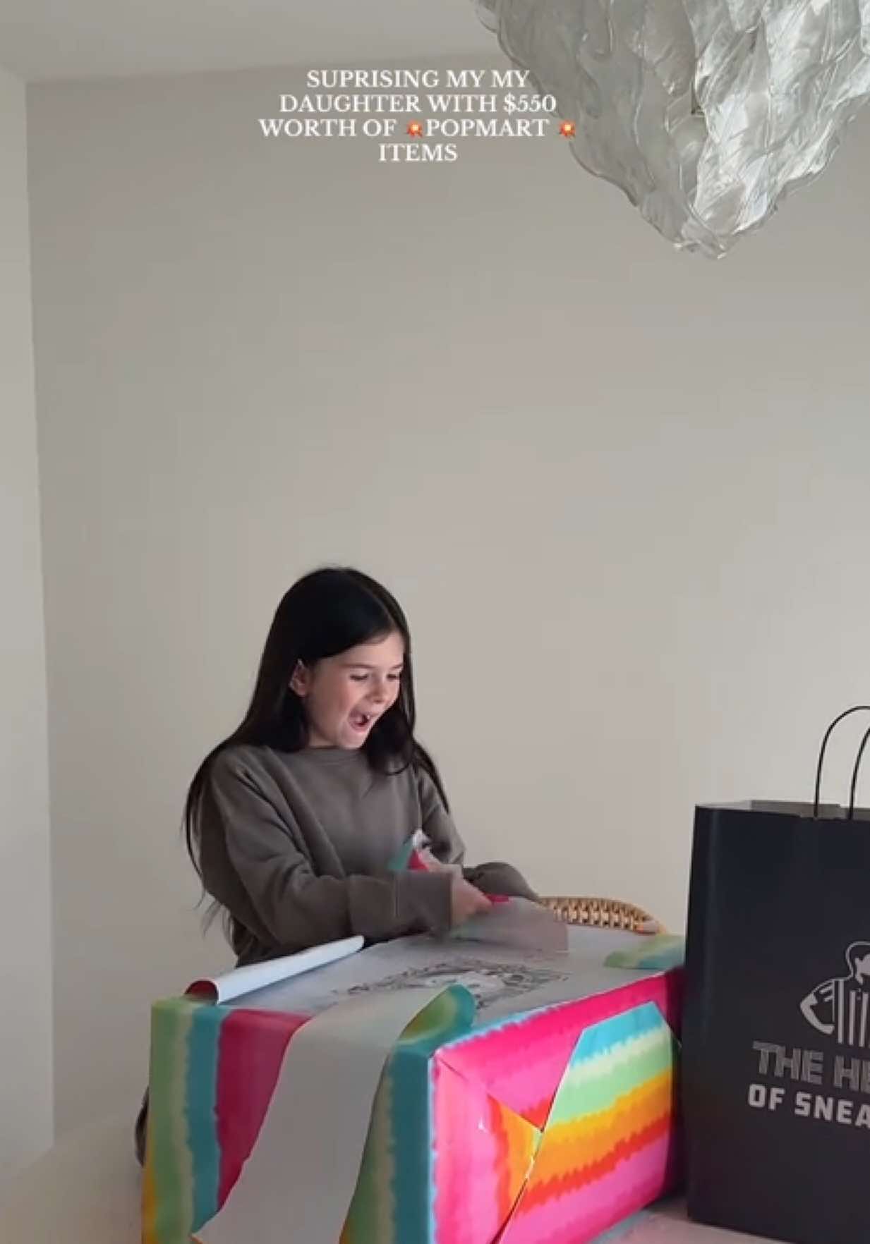 one lucky girl 🥲 she is SO loved!!!! #popmart #momanddaughter #unboxing #zimomo #birthdaysurprise 