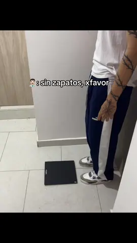 Sin zapatos, xfavor… #humor #parati #fyp 