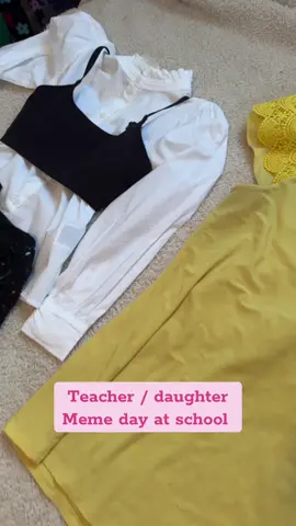 Memed#day for us! Babe wanted to be baby @Cardi B tag CARDI B y’all 😂👧🏾 #meme #cardib #schoollife #teachersoftiktok 