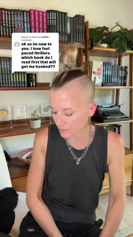 #BookTok #lucindaberry#thrillerbooks #bookrecs #booksthatwillbreakyou