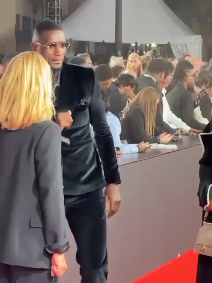 Notre #SERHOU #GUIRASSY 🇬🇳, à la cérémonie du #BallonDor 2025 ❤️🖤👑 #guineenne224🇬🇳 #football #sports #africa #guinee