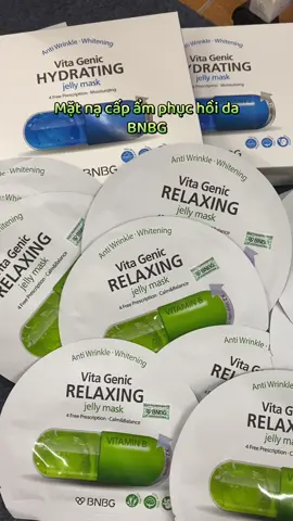 Mặt nạ BNBG Vita Genic Whitening màu xanh lá! . Chiết xuất từ cây lô hội, giúp cung cấp Vitamin B để giúp da được thư giãn và hỗ trợ cải thiện làn da bị xỉn màu, hỗ trợ phục hồi nhanh tróng☘️✅#matnagiay #bnbg #mask #skincare #xuhuong 