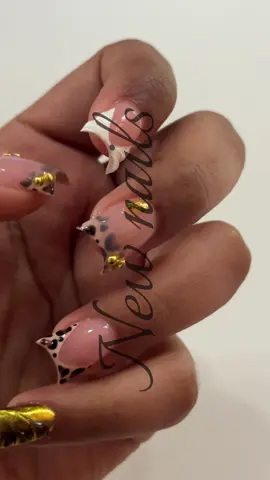 new set alert🐆🖤                                                                    #fyp #nailsinspo 