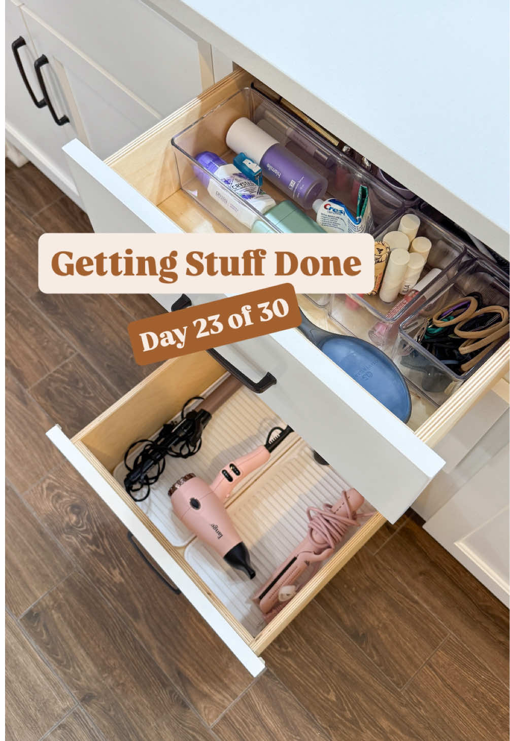 Day 23 of 30 of getting stuff done and today’s task was my bathroom sink. It’s good to periodically purge this spot for things like expired meds, products no longer used or didn’t like, old makeup and hidden treasures! I can’t believe that’s where my missing glasses ended up 🤓. What to do you, should I do 30 days of a skincare routine next?😂
