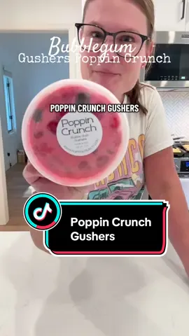 I love the sweet…if you l like sour - it’s SO sour!! #gushers #poppincrunch #poppincrunchgushers #candy #candytok #candytastetest #tastetest #sweet #tiktokshoprestock #sourcandy 