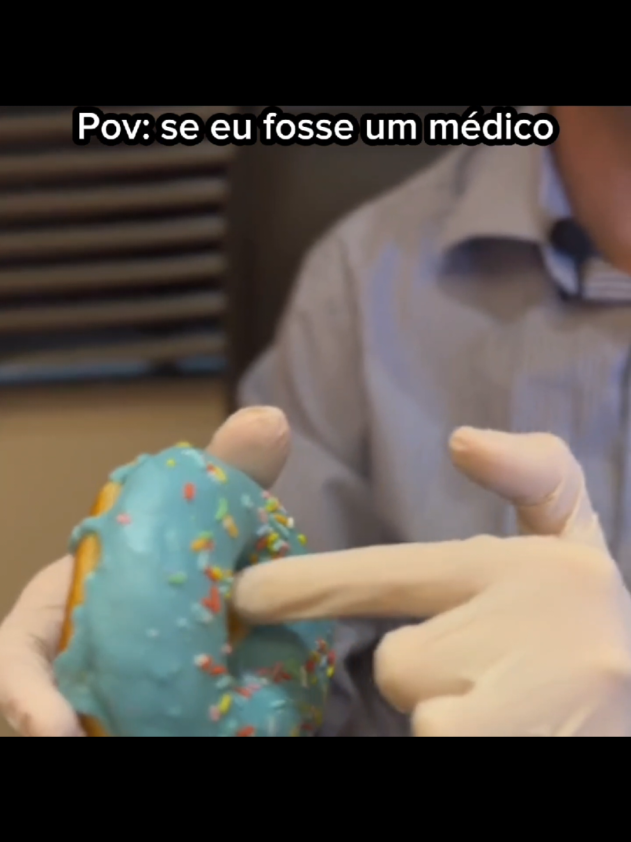 Se eu fosse médico eu seria desse jeito kakakak    By; @Ricardo Kores l Infectologista     #medicos #videoengracado #medicina #videodehumor 