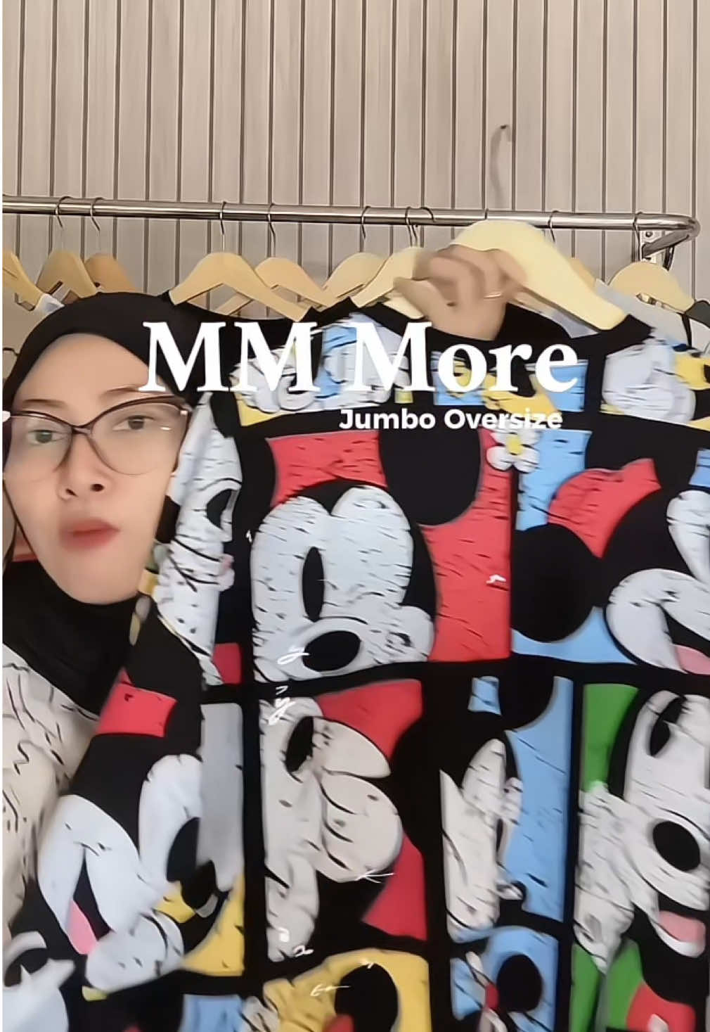 Restok Lagiii Best Seller! MM More oversize Ld 130-140cm Pb 75cm ori by Suju buruan di order 🥰 #livehighlights #ootdfashion #atasanwanita #kaosoversize #fyppppppppppppppppppppppp 